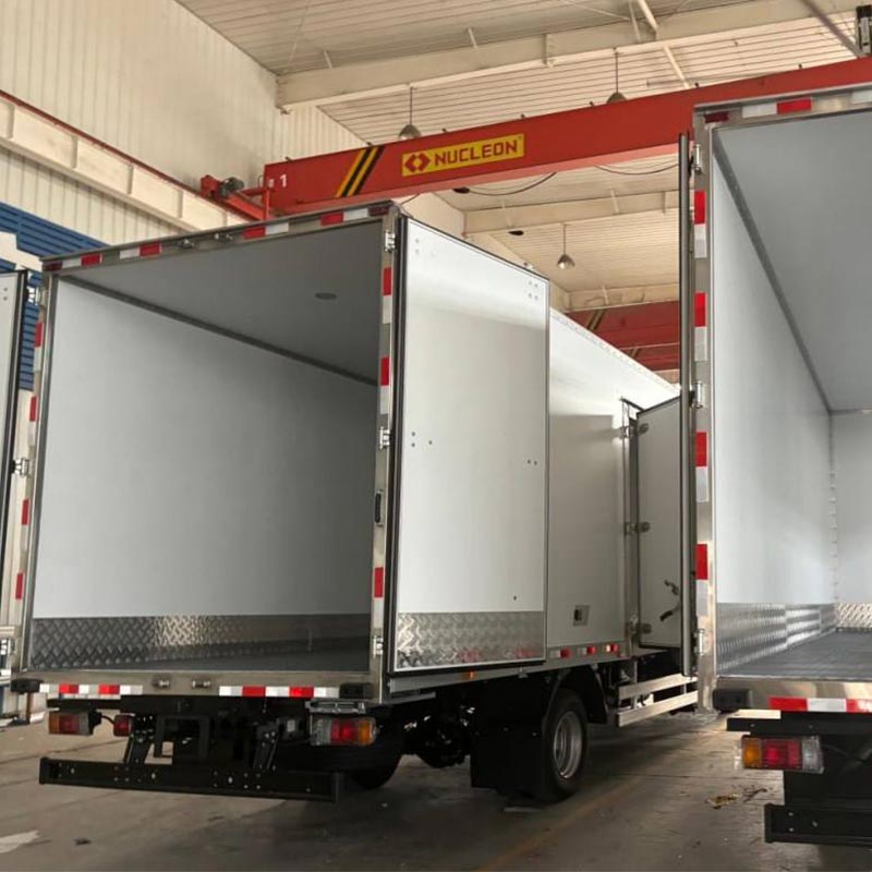 Como a carroceria seca do núcleo de PU aumenta a eficiência do transporte moderno?