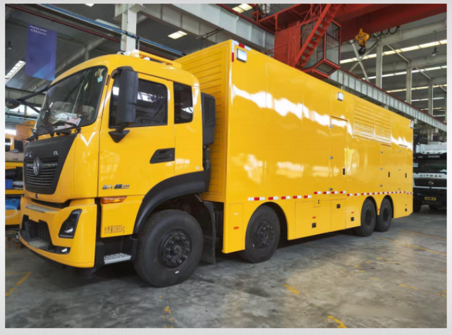 Chongqing Wholechaintech fornece com sucesso gabinetes de retrofit personalizados para caminhões de energia, demonstrando capacidade de fabricação personalizada de ponta a ponta