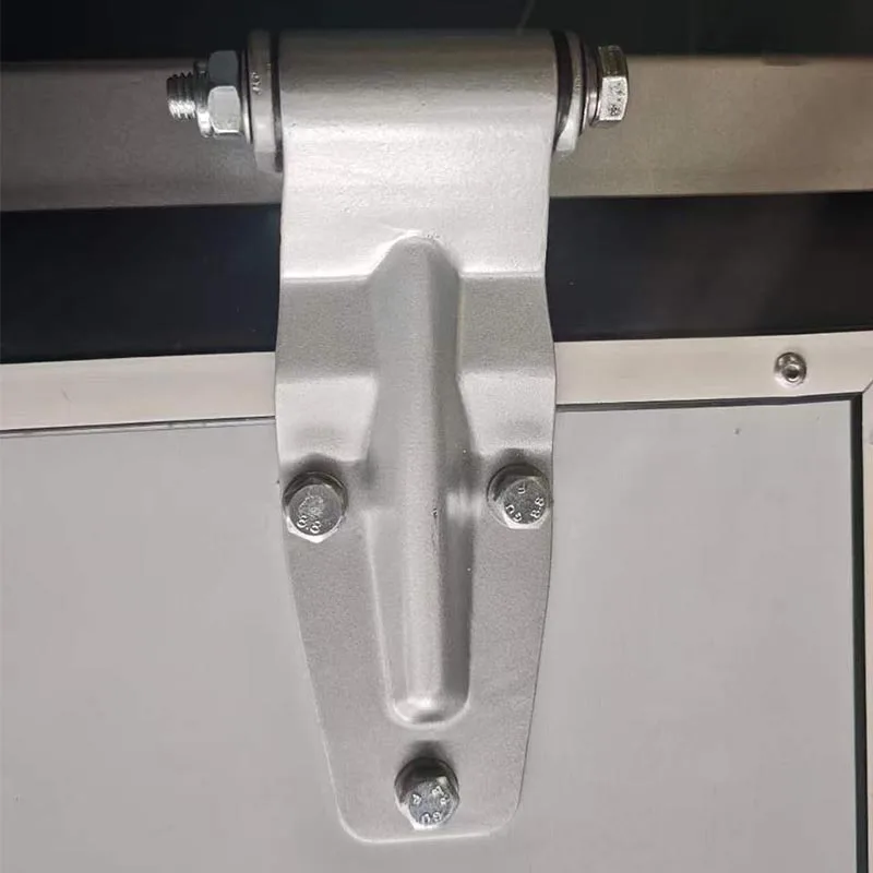 Dobradiça de porta para caminhão